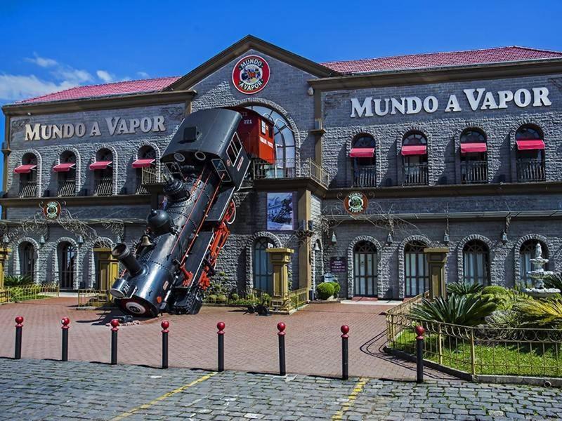Apartamento Luxuoso No Cond Vista Do Quilombo A 50 Metros Do Hard Rock Cafe Gramado Eksteriør billede